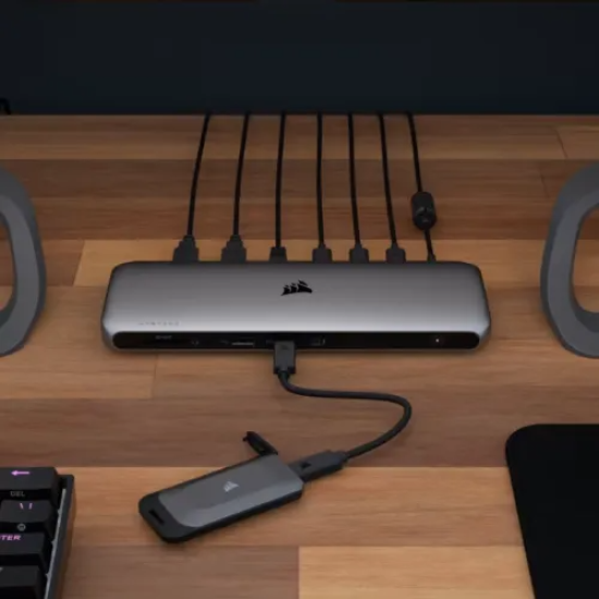 Corsair EX100U 4TB USB 3.2 Type-C Portable SSD